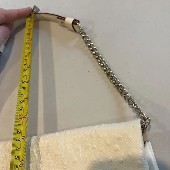 Kate Spade - Cream Handbag with gold strap and accents - Picture 9 of 16